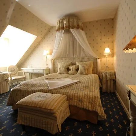 Sauntehus Castle Hotel Hornbaek
