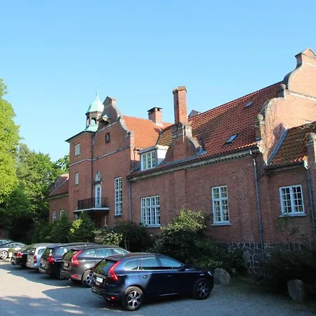 Hotell Sauntehus Castle 4*