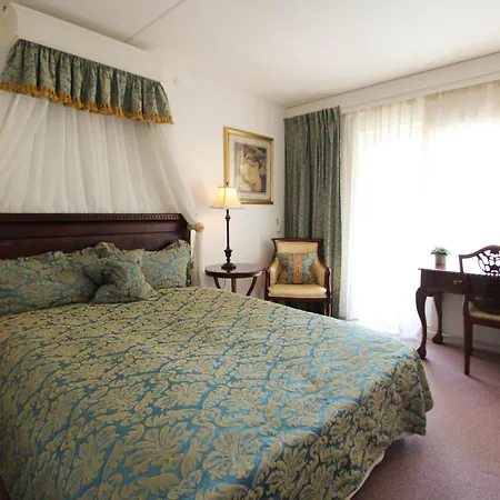 Sauntehus Castle ホテル Hornbæk