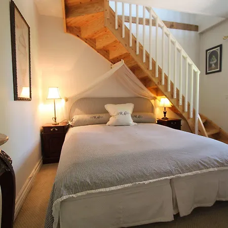 Hotel Sauntehus Castle 4*