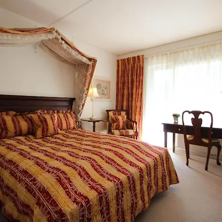 Sauntehus Castle Hotel