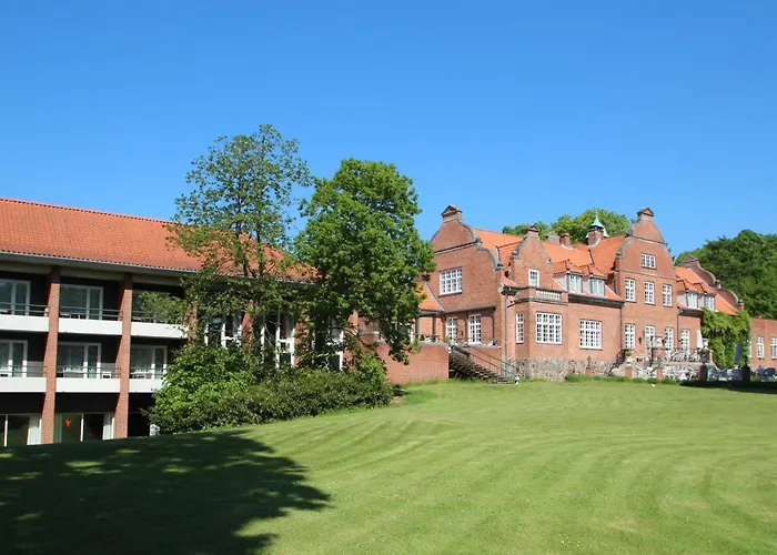 Hotel Sauntehus Castle 4*